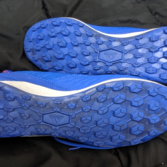 Adidas Predator Tango 19.3 Turf - Picture 5 of 5